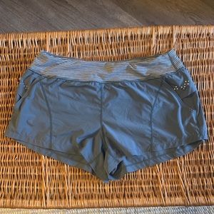 LIKE NEW Zella Shorts//XL